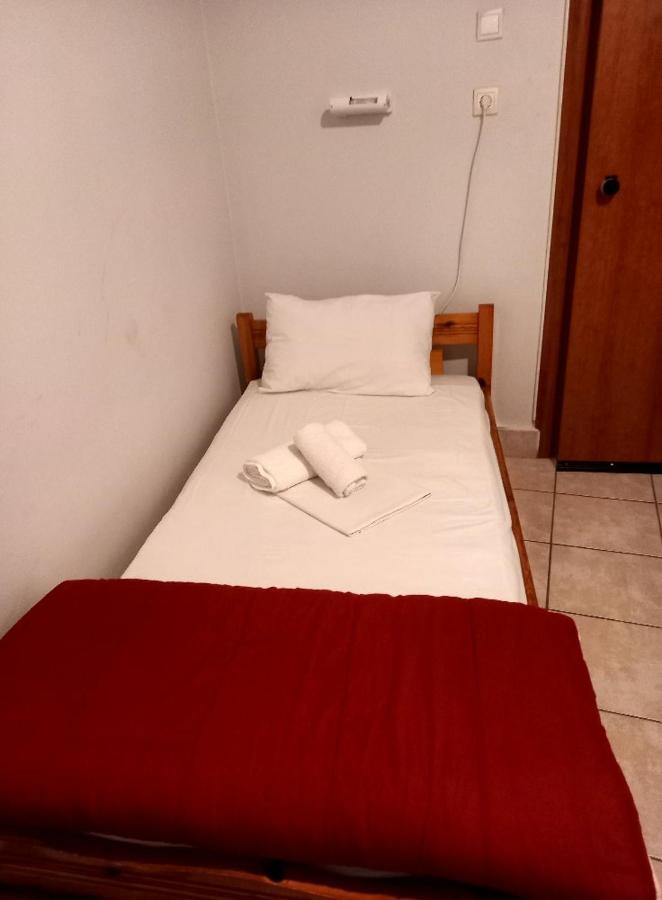 Hotel Korydallos Le Pirée Extérieur photo